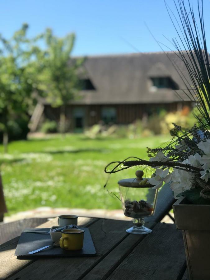 Bed and Breakfast Le Petit Pressoir Saint-Gâtien-des-Bois Exterior foto